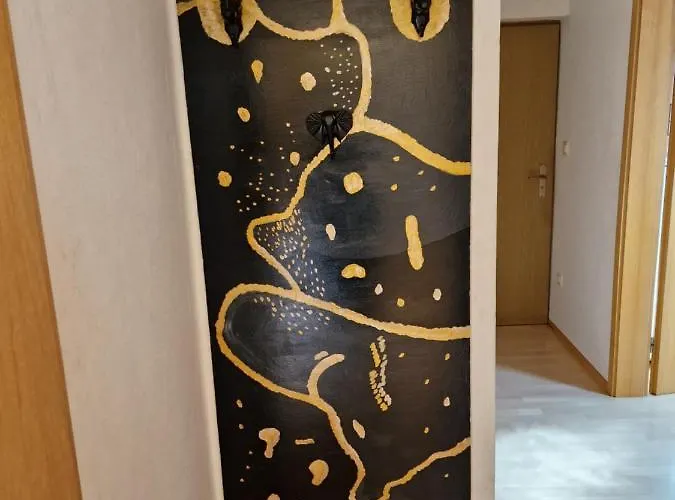 Hell Und Gemuetlich, Ca. 60qm. 公寓